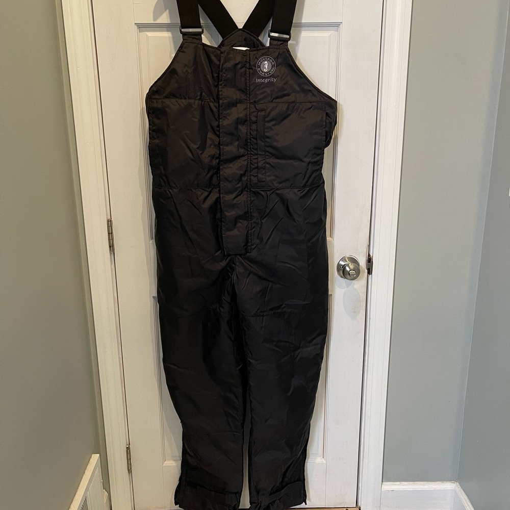Mustang Survival Integrity Deluxe Bib pant, size XL